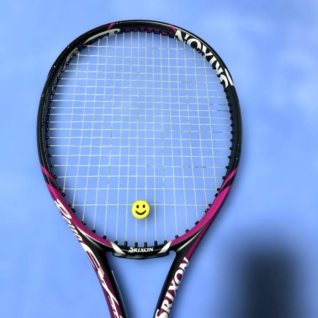 Srixon Noxus テニスラケット　スリクソン硬式テニスラケット　G2