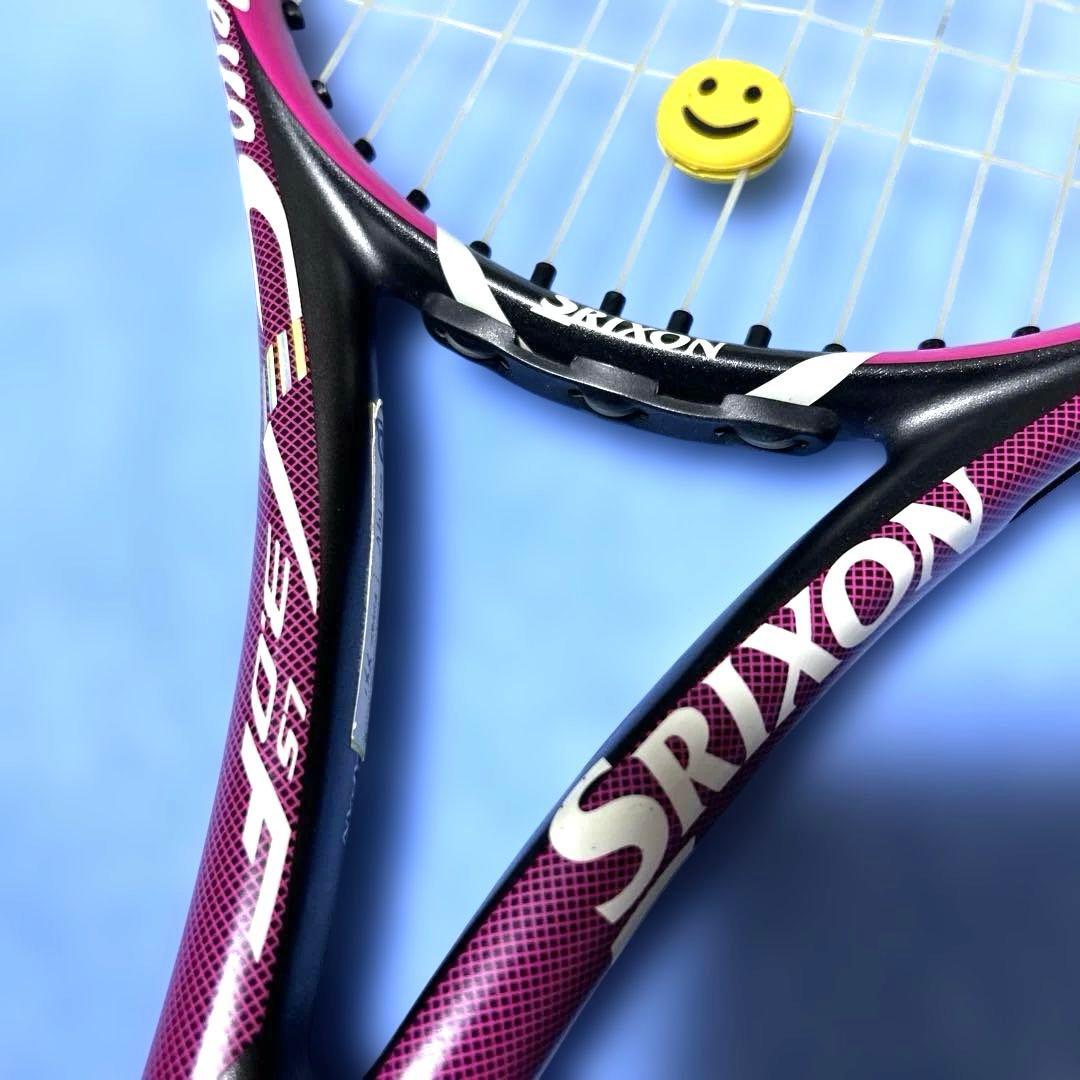 Srixon Noxus テニスラケット　スリクソン硬式テニスラケット　G2