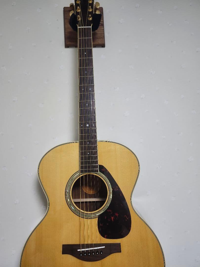 本日限定価格　YAMAHA　ヤマハ　lj6are エレアコ　ギター