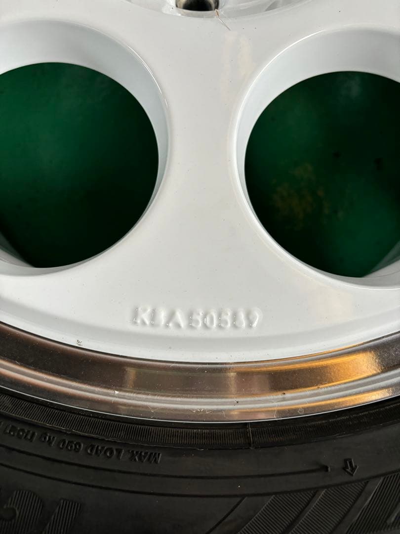 希少 O.Z RACING 225/50R18 スタッドレスタイヤセット