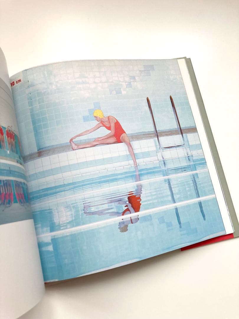 Maria Svarbova 「 Swimming Pool 」東欧プール写真集