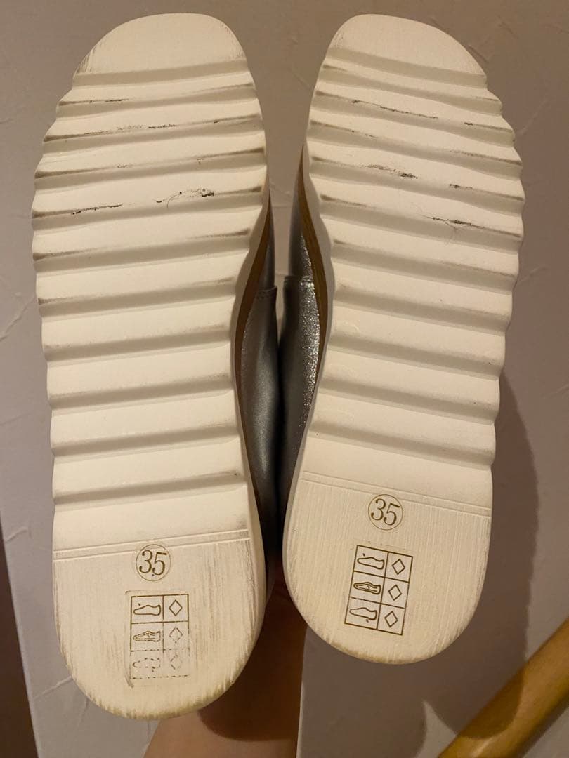 ⭐︎tsukasa⭐︎スタッカート　靴　シルバー　新品不使用