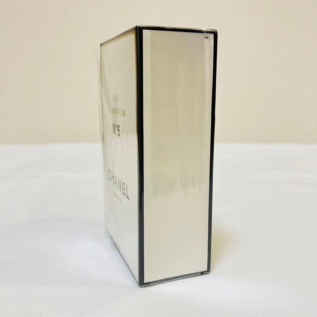 新品未開封　CHANEL シャネル　N°5 オードパルファム 香水　50ml