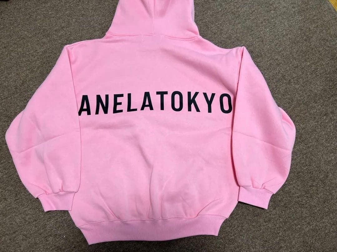 anela tokyoロゴフーディー