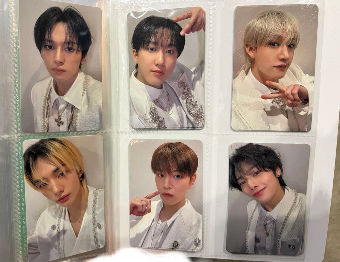 StrayKids スキズ Hollow オフイベ 大阪 会場限定 トレカ