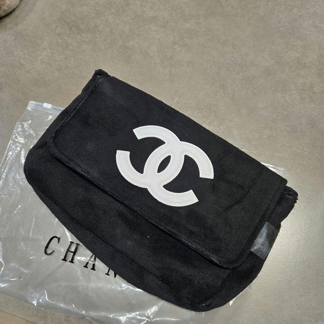 新品 CHANELシャネルノベルティ海外限定ビューティー ショルダー BTS V