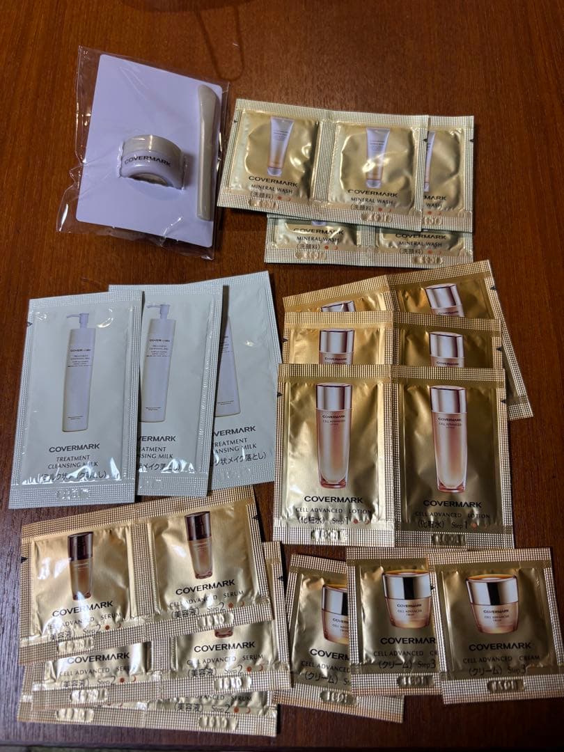 カバーマークセルアドバンストローション&セルアドバンストセラム新品未使用セット
