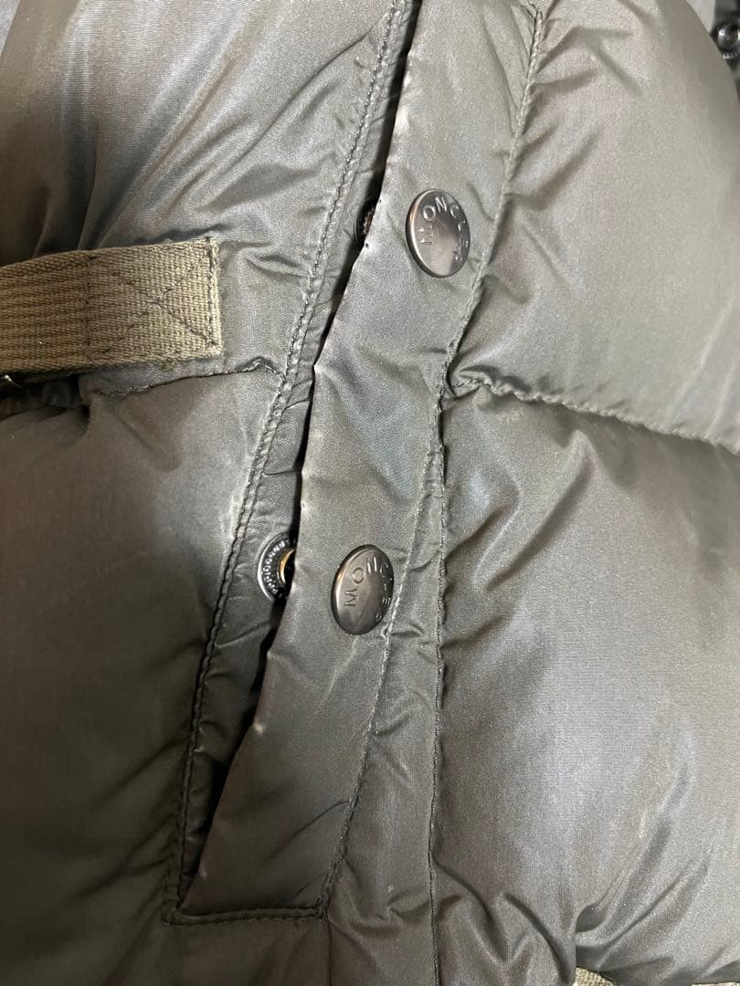 ⚫︎専用になります⚫︎モンクレール オリーブグリーン ダウンジャケット