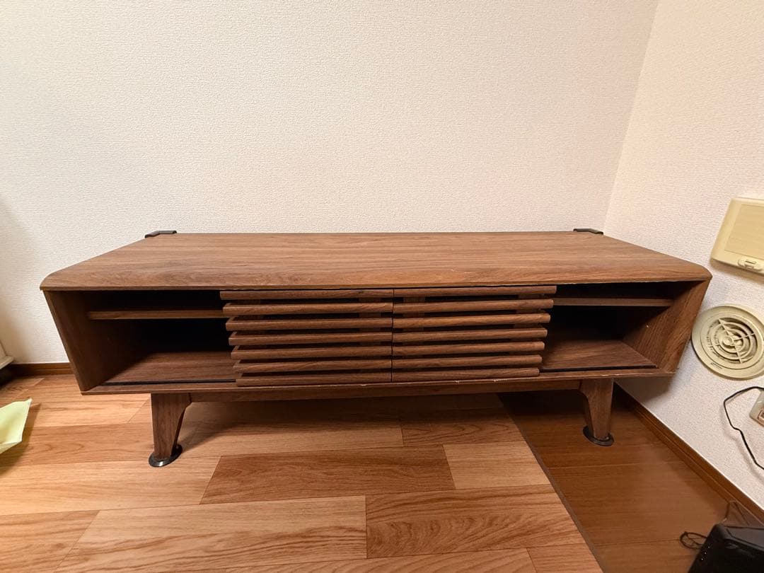 【値下げ中】木製テレビ台 スラットデザイン ブラウン