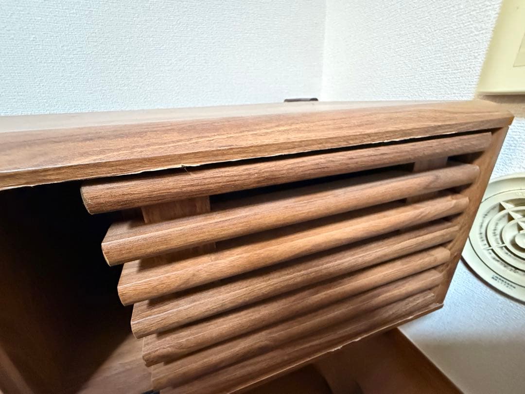 【値下げ中】木製テレビ台 スラットデザイン ブラウン