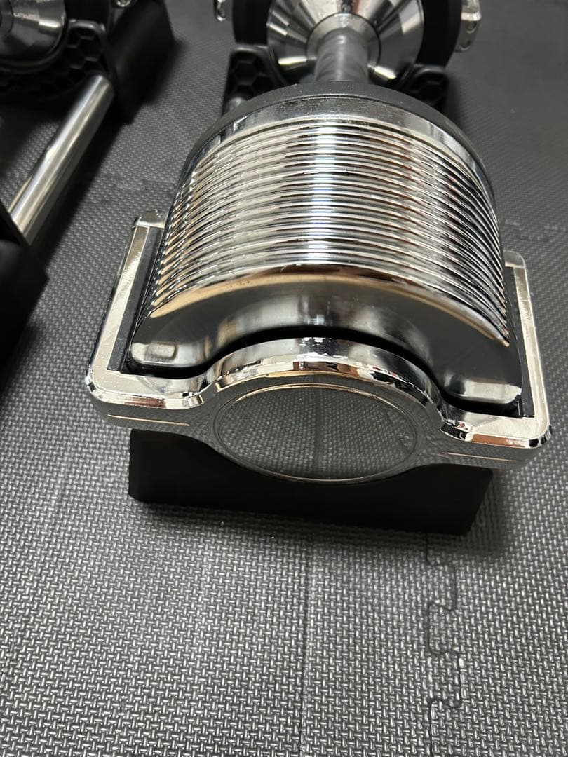 【ヒロ】可変式ダンベル　32kg×2