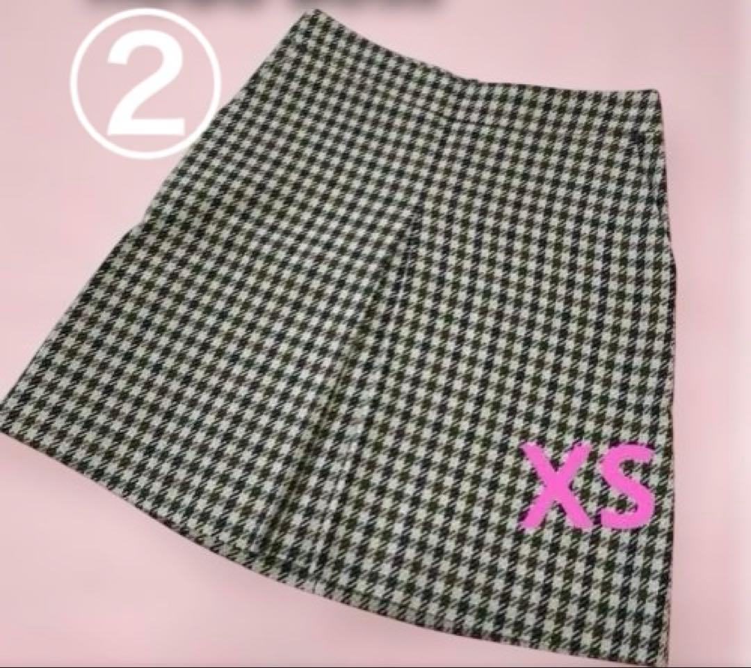 HUGO BOSS 計3点 チェック柄セットアップ、ベージュロングカーディガン