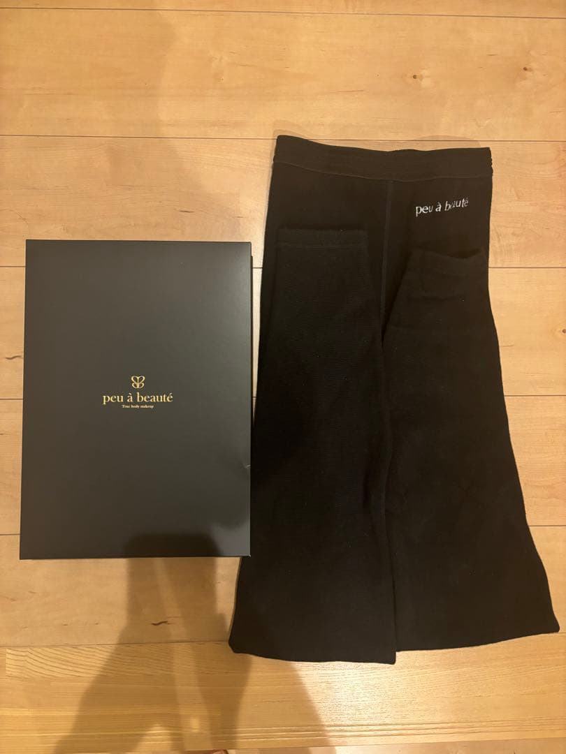 【美品】プウアボーテ スパッツサポーター Lサイズ(定価¥58,300)即購入⭕️