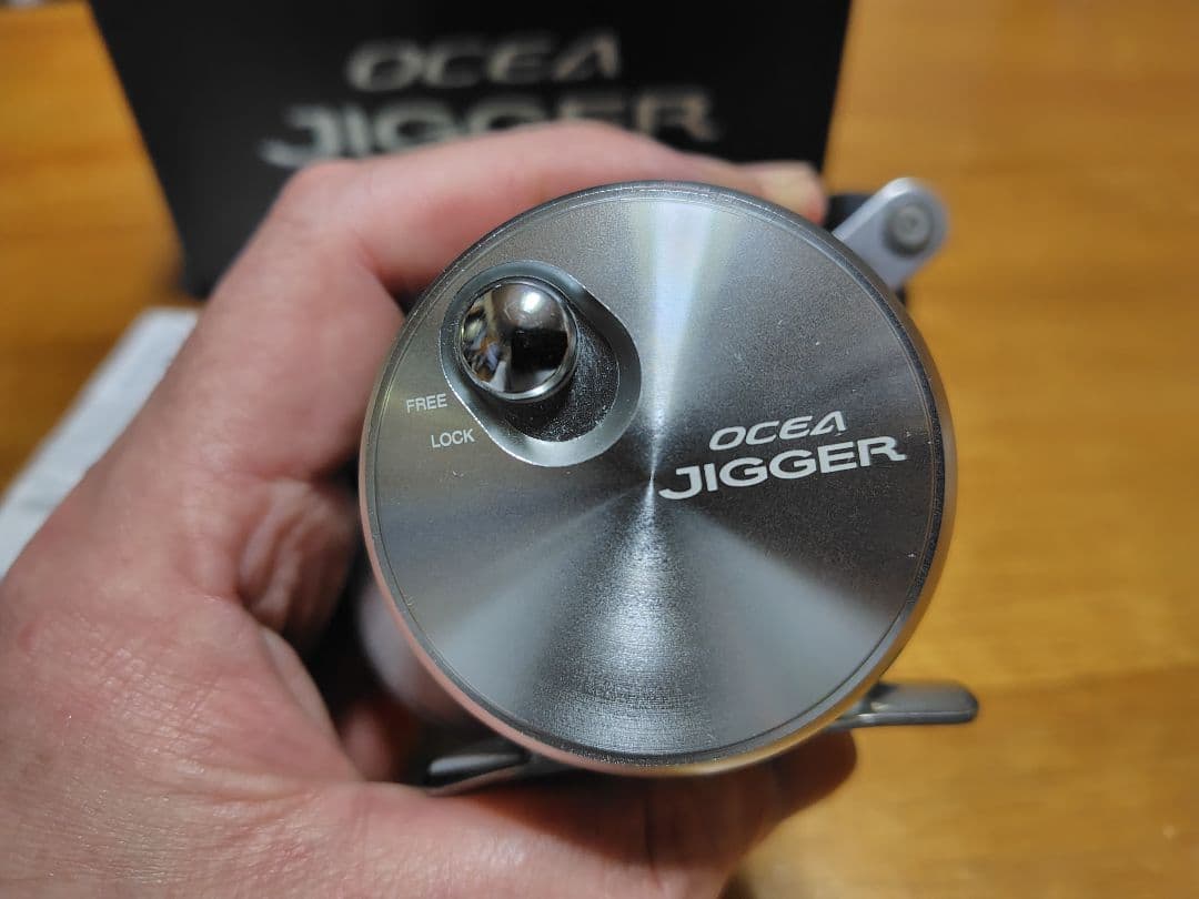 超美品 シマノ 17オシアジガー1500HG フォールレバー仕様