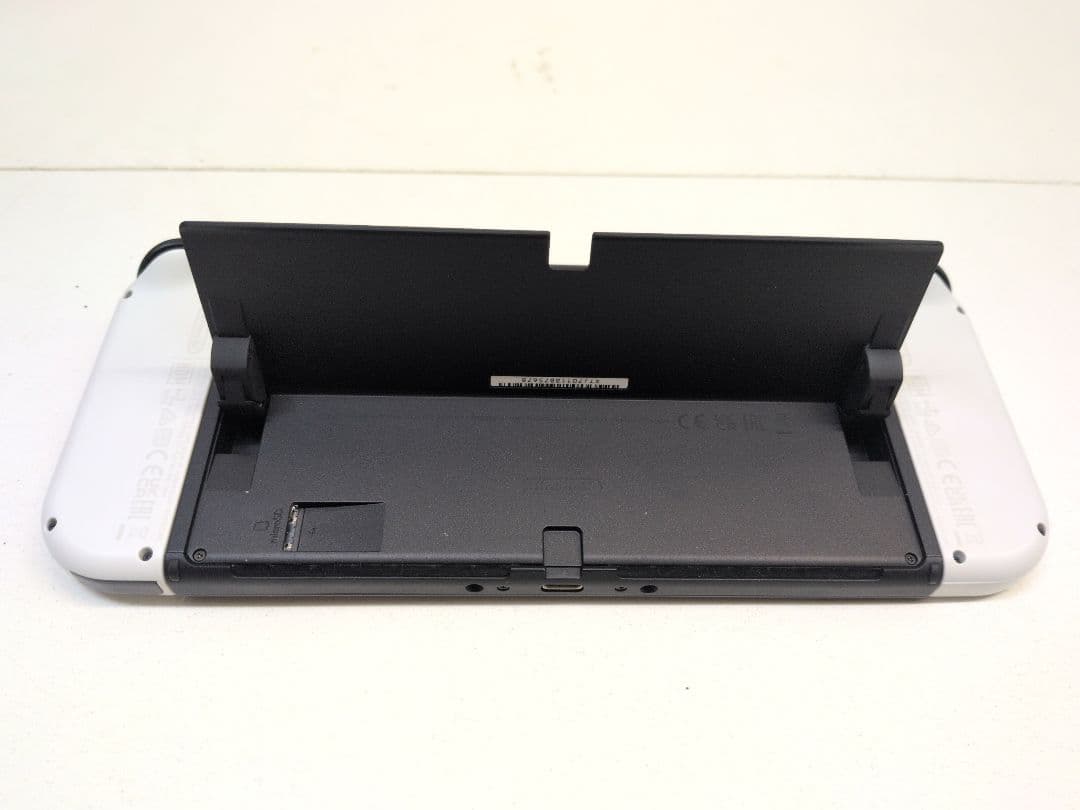 Nintendo Switch 有機ELモデル 任天堂スイッチ M2522