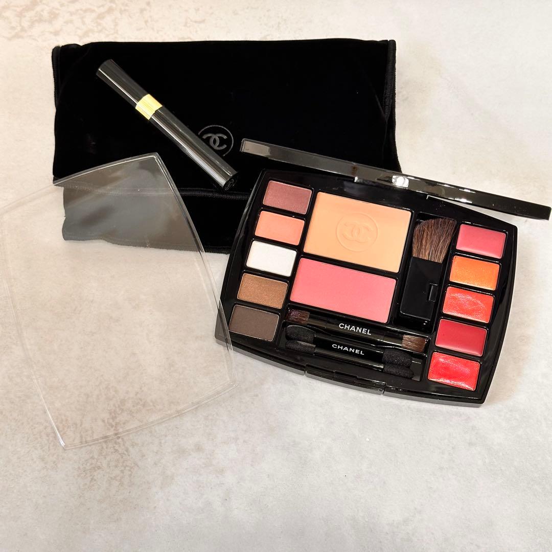 シャネル　ディオール　メイクアップパレット　口紅