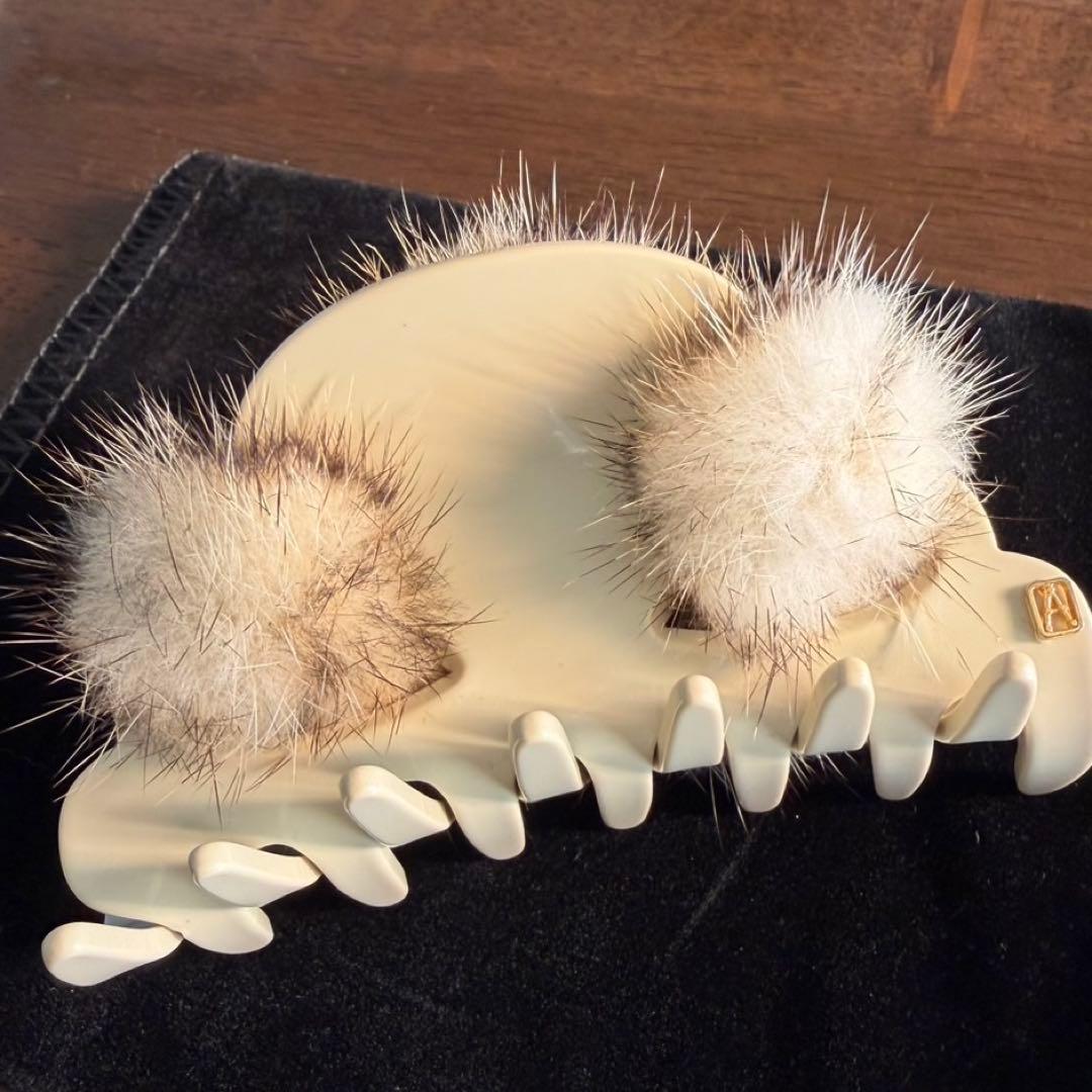 アレクサンドルドゥパリ ミンクファー ヘアクリップ 限定 入手困難