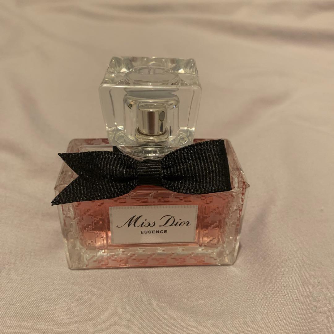 Miss Dior Essence 35ml 専用ボックス付き