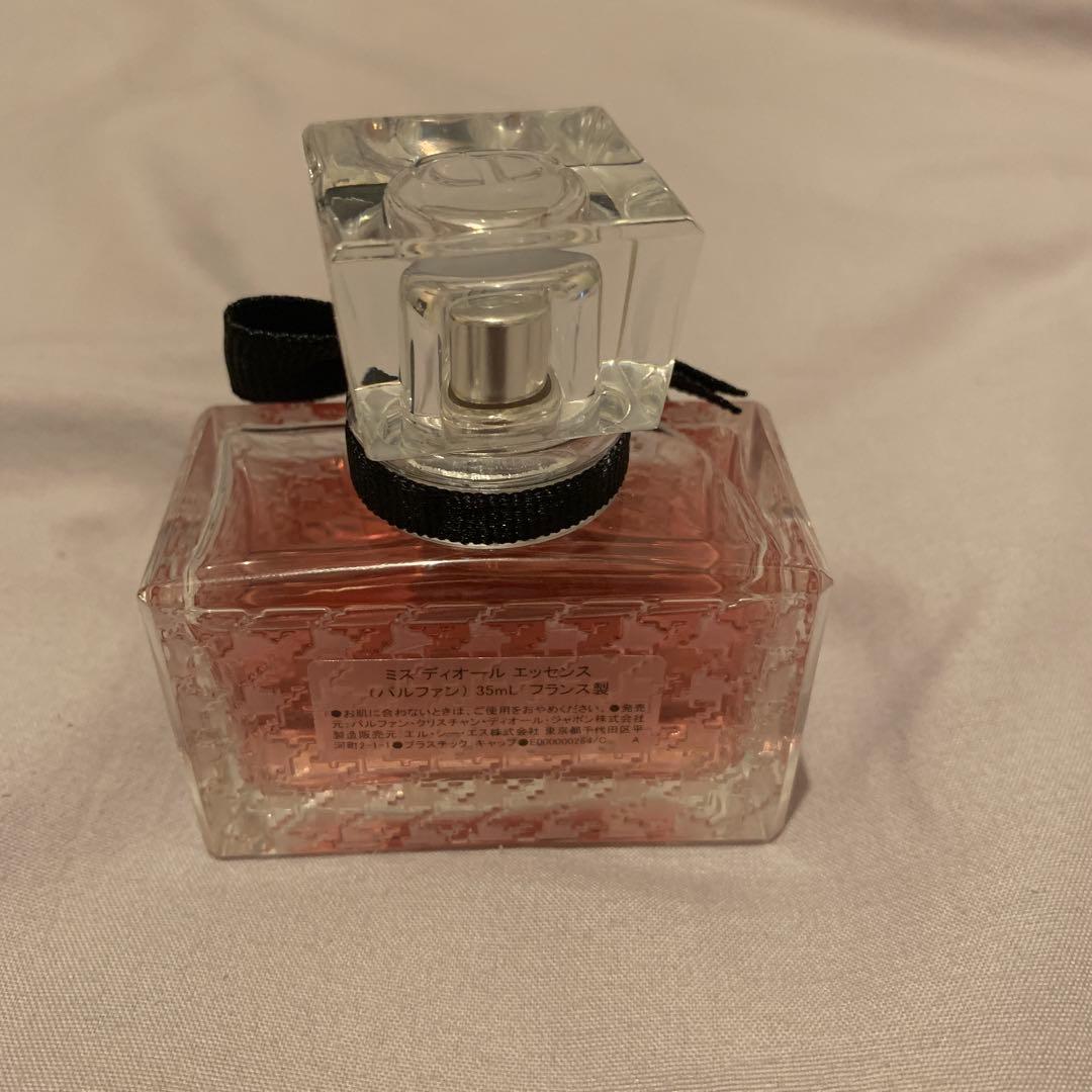 Miss Dior Essence 35ml 専用ボックス付き