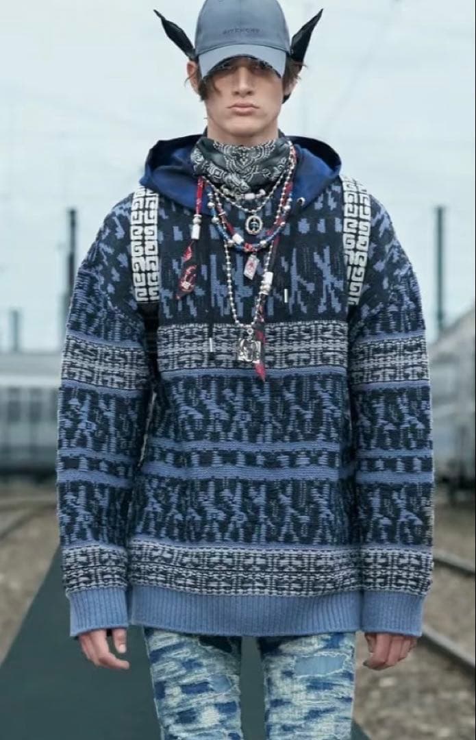 希少 GIVENCHY × Chito オーバーサイズ ニットプルオーバー