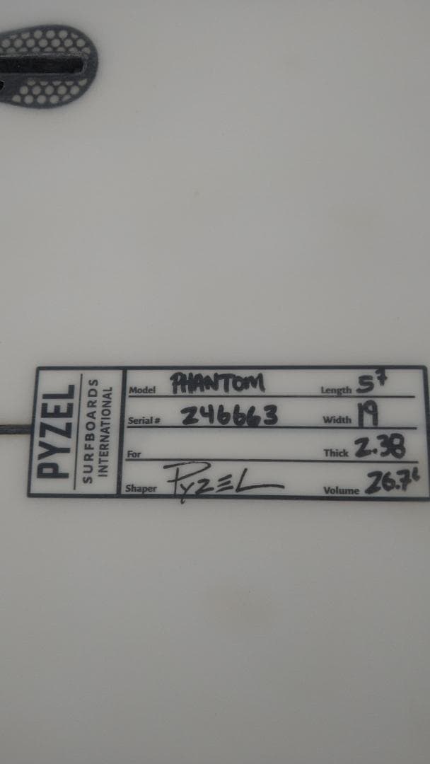 pyzel PHANTOM 5'7 パイゼル　ファントム