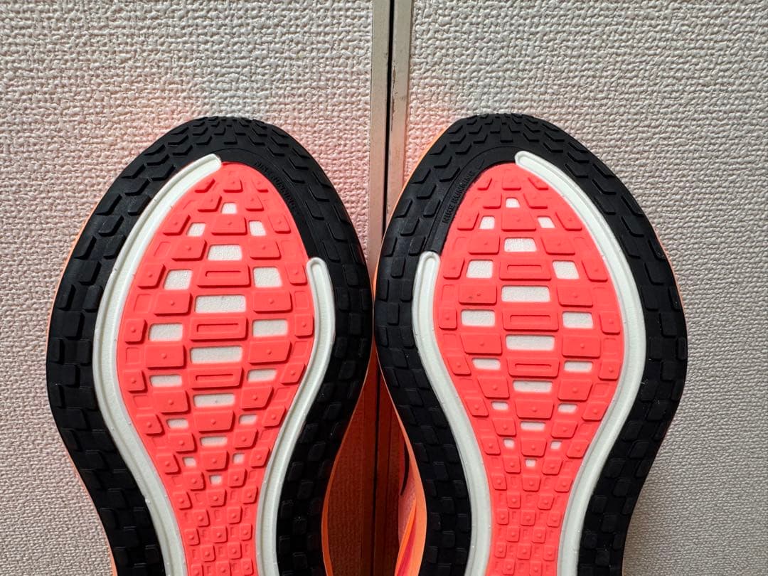 NIKE ボメロプラス