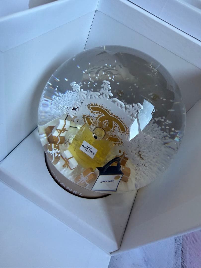 CHANELシャネル 2024スノードーム 海外限定非売品