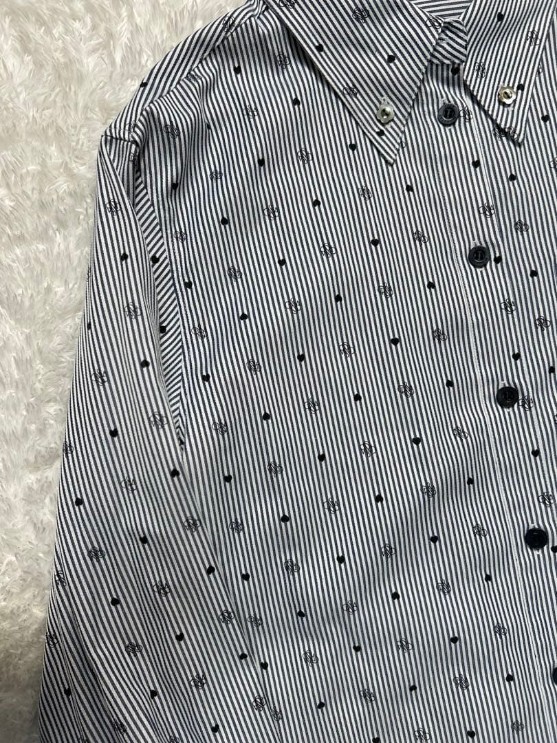 美品 rosymonster ロージーモンスター ハートロゴシャツ ネイビー