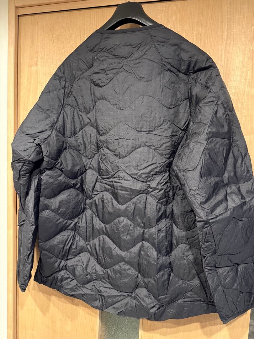 ユニクロ ホワイトマウンテニアリング ウルトラライトダウン XLサイズ