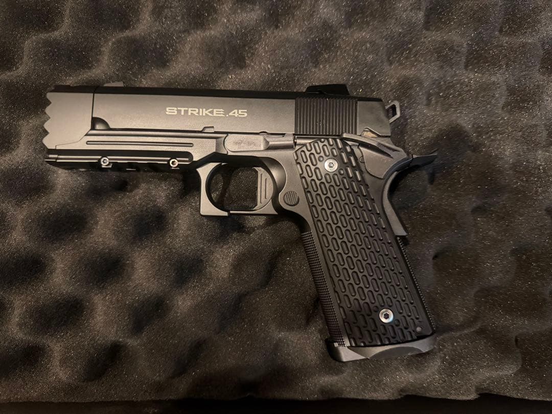 STRIKE .45 東京マルイ ストライクウォーリア ガスブローバック