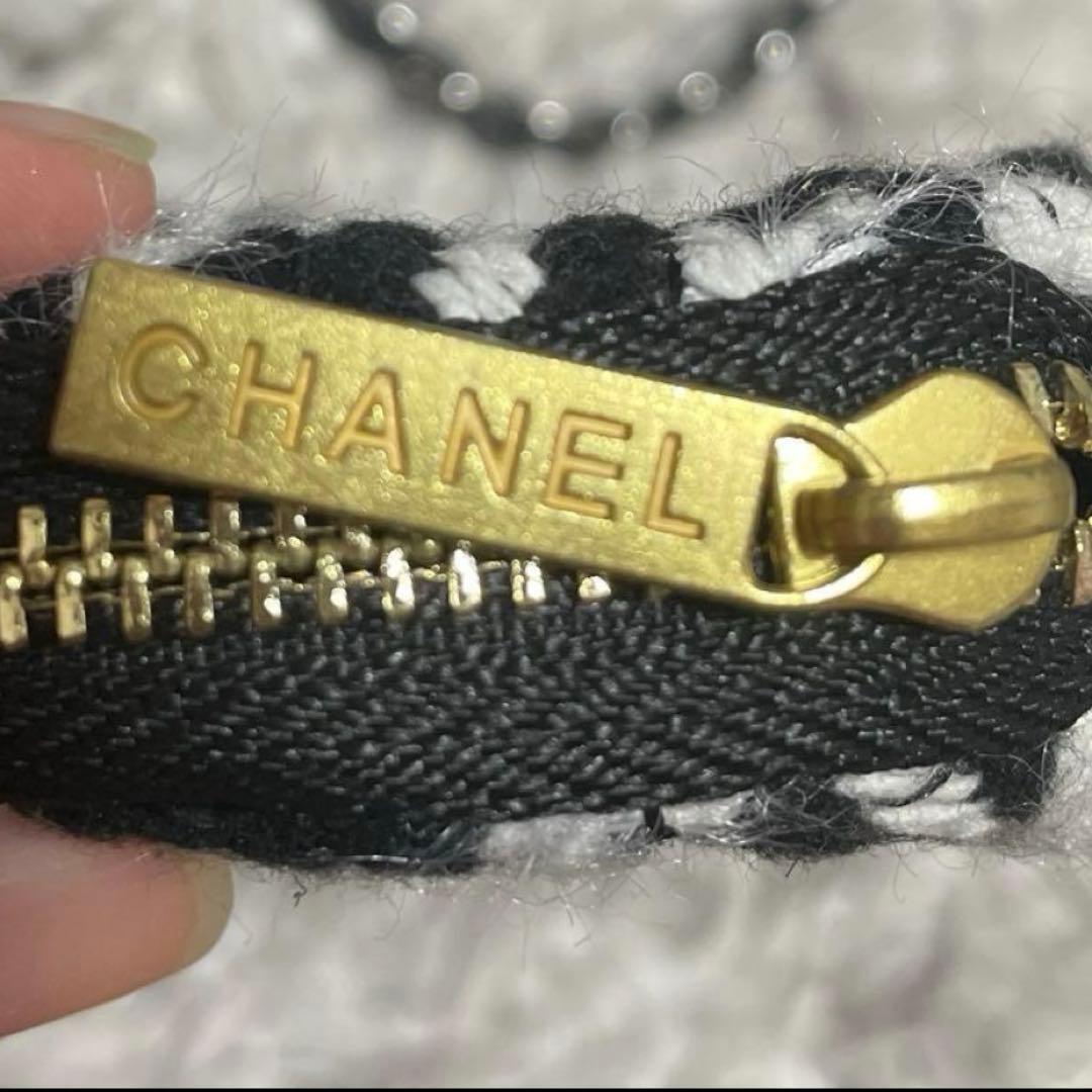 CHANEL キルティングバッグ ケース付き