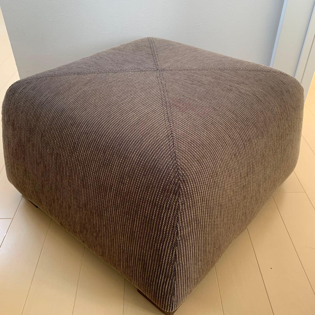 HUGO ブラウン オットマン　スクエアスツール