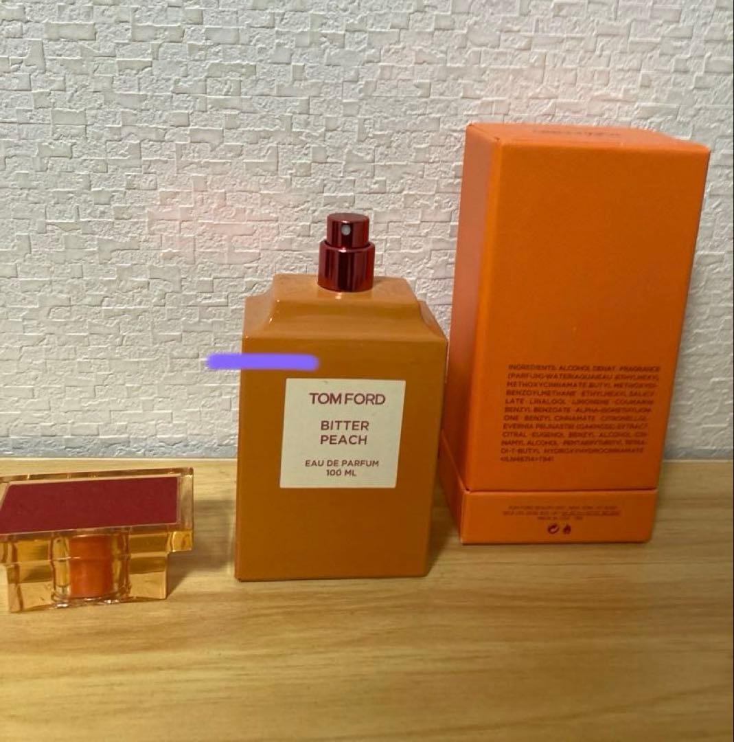 香水(女性用) TOM FORD Bitter Peach EDP 100ml