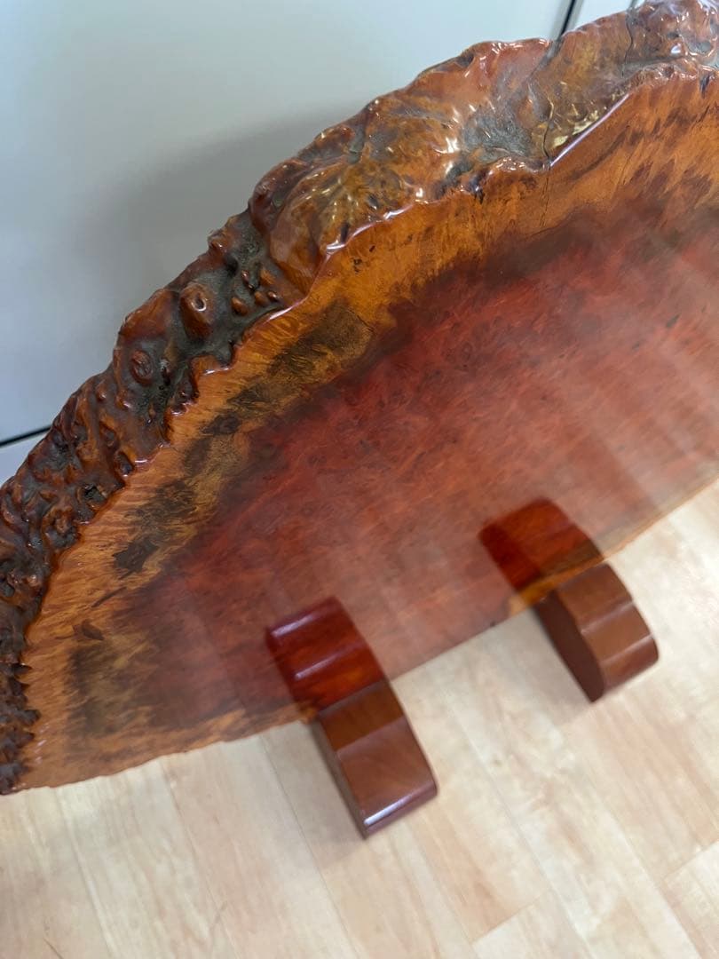 【希少】花梨瘤 衝立 一枚板 天然木　瘤杢 玉杢　光沢あり　スタンド付き