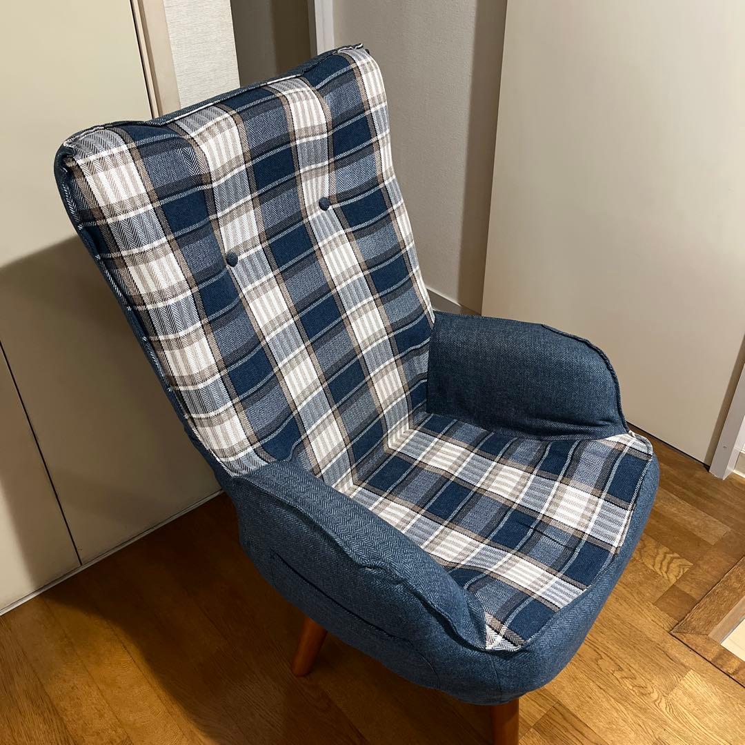 一人掛けソファ　肘掛け付き　ハイバック背もたれ　回転式　高座椅子