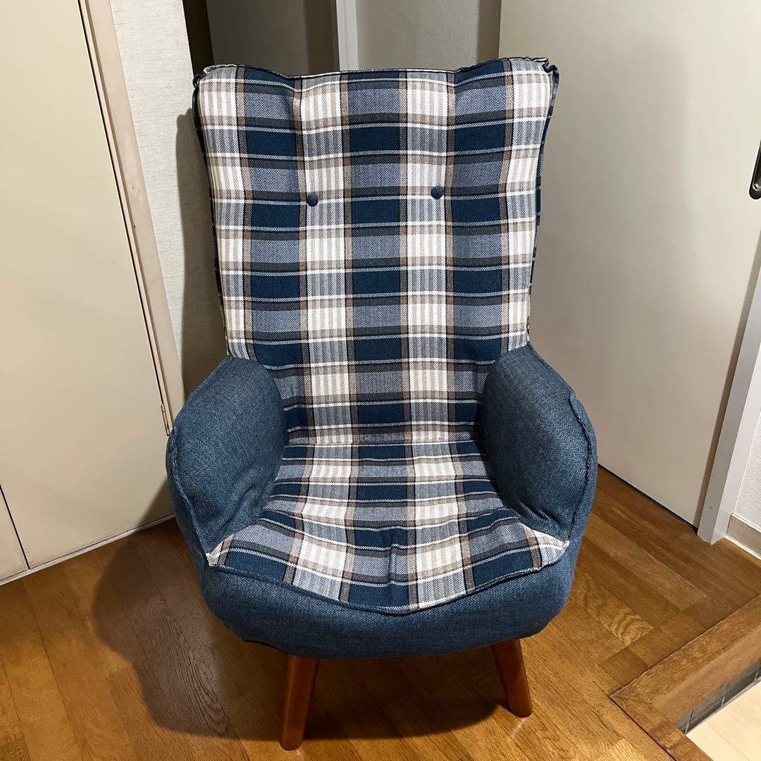 一人掛けソファ　肘掛け付き　ハイバック背もたれ　回転式　高座椅子