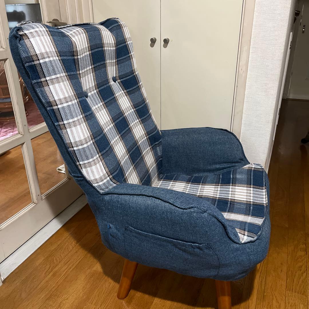 一人掛けソファ　肘掛け付き　ハイバック背もたれ　回転式　高座椅子