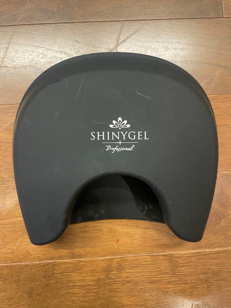 SHINYGEL Crescendo ジェルネイルライト