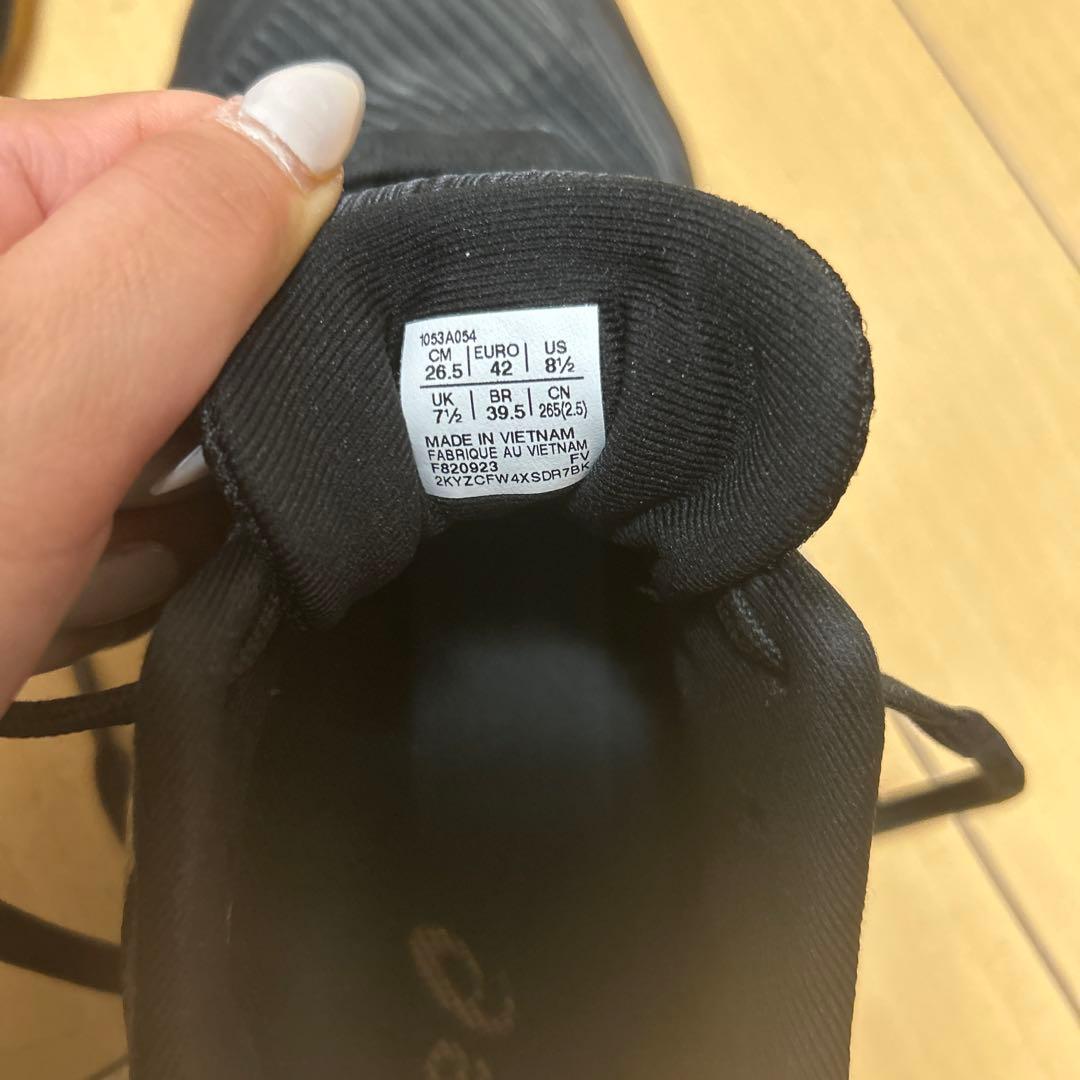 asics バレーボールシューズ 黒