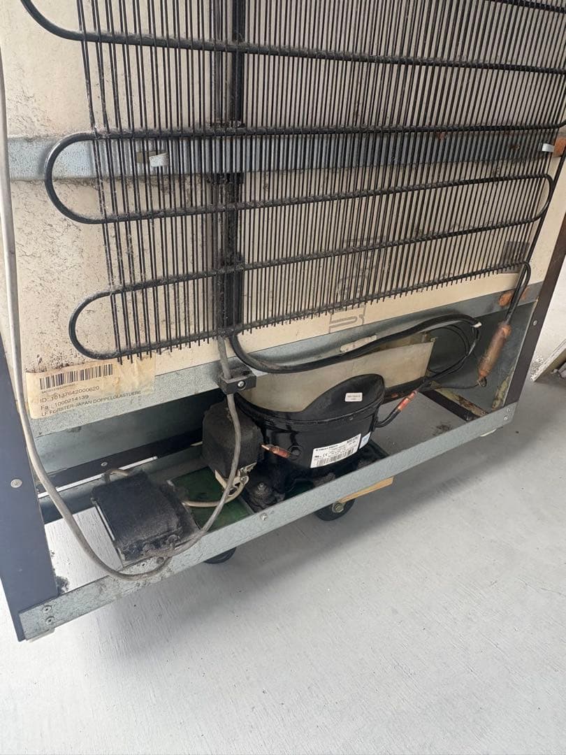 ダブル扉 ワインセラー ガラス扉