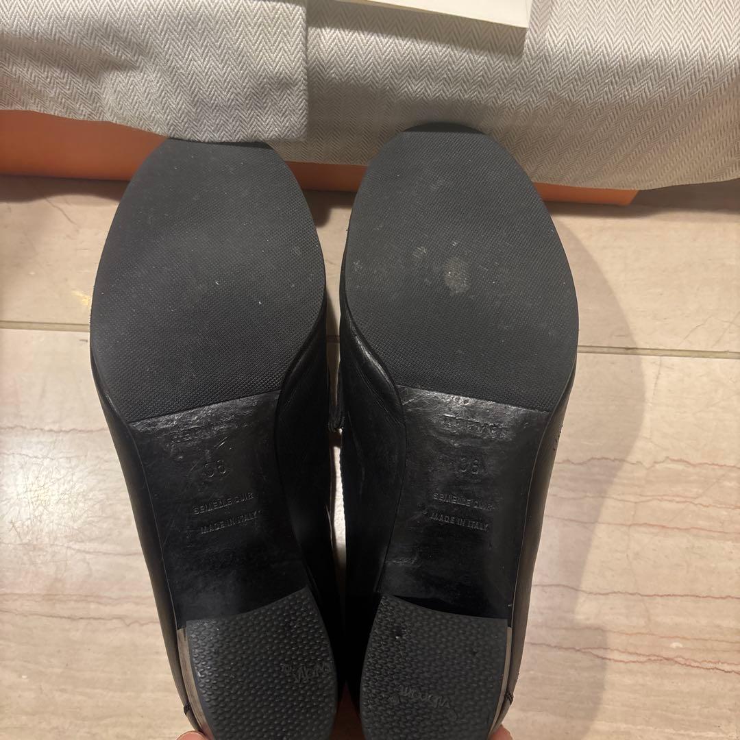 エルメス　ブラックモカシン Hロゴ金具付き