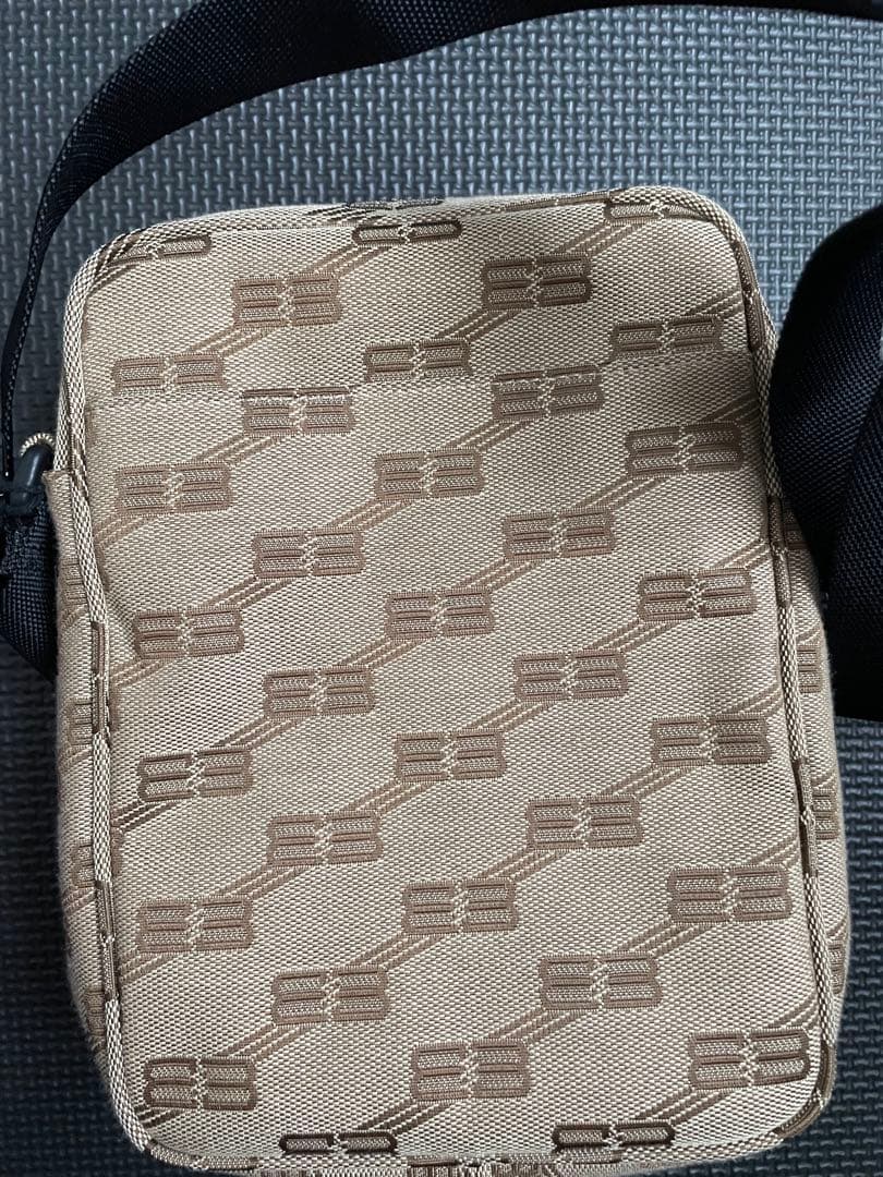 BALENCIAGA メッセンジャーバッグ /クロスボディバッグ BBモノグラム