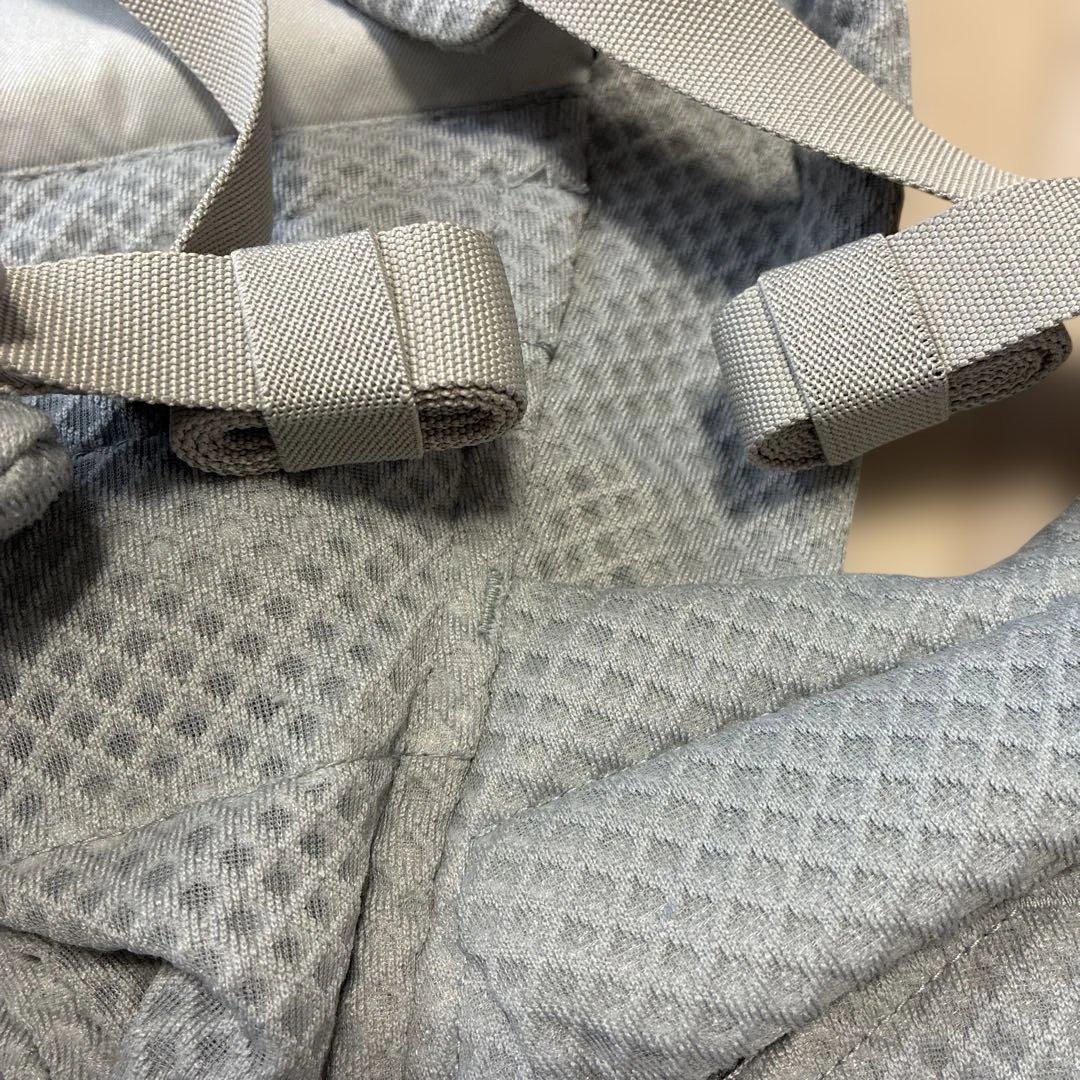 エルゴの抱っこひも　オムニブリーズ　パールグレー メッシュ ergo抱っこ紐