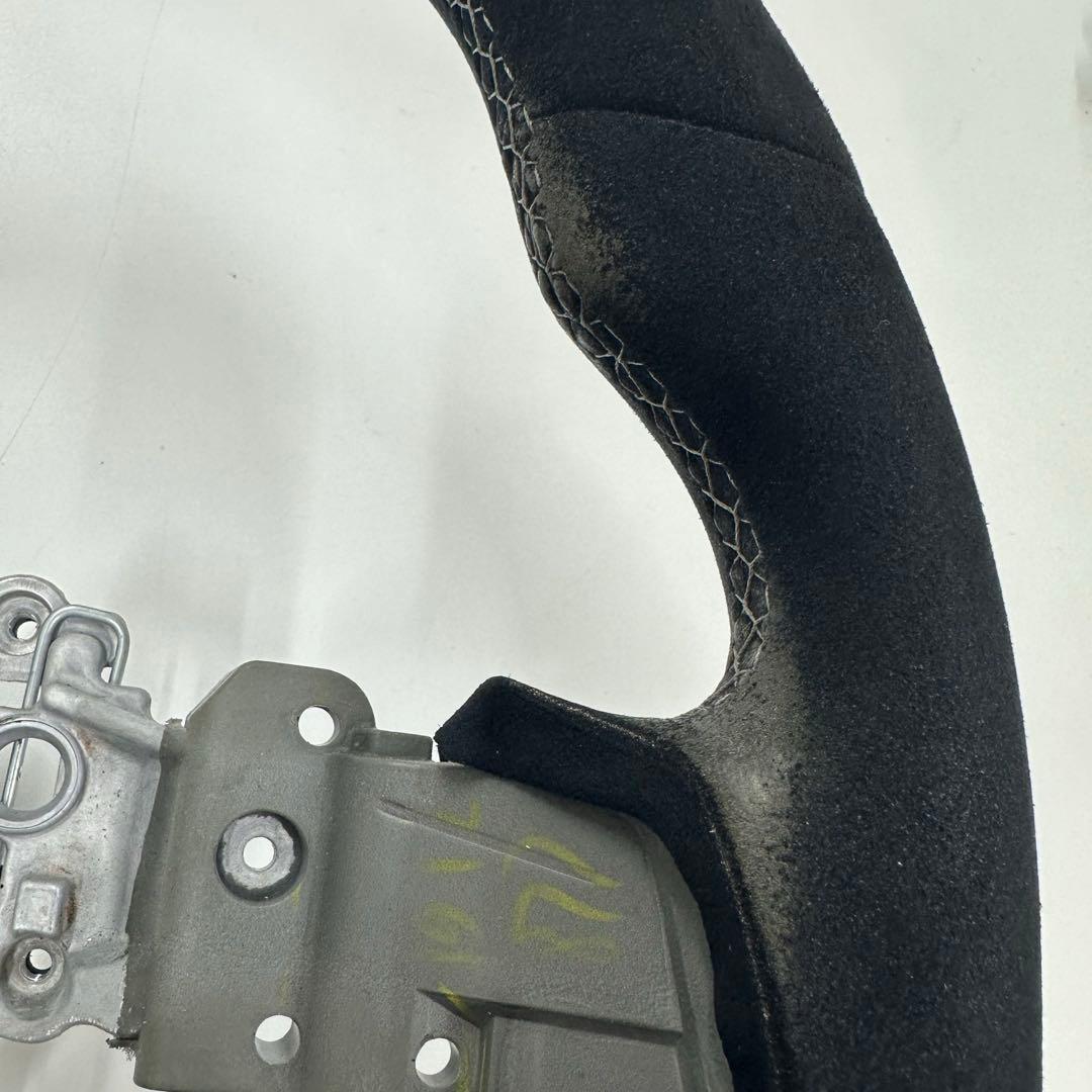 STI ウルトラスエードステアリング