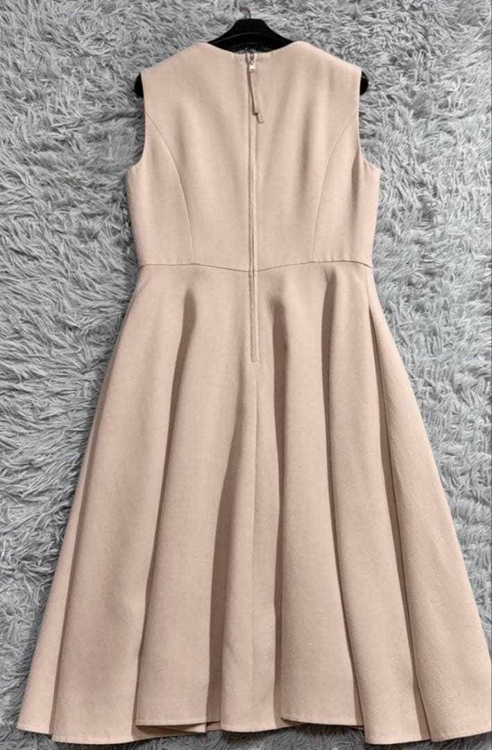 美品✨定価13万 フォクシー フレアワンピース Aライン アンティークベージュ