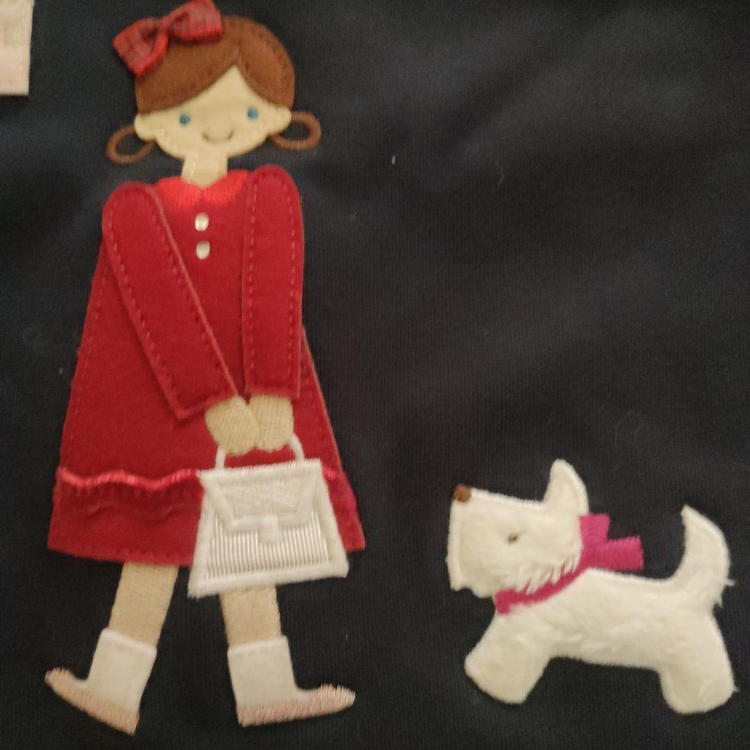 新品未使用　ファミリア女の子アップリケ刺繍トレーナー100