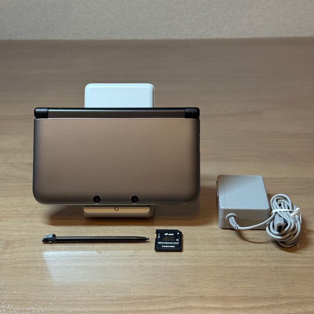 6-011 ニンテンドー3DS LL シルバー×ブラック