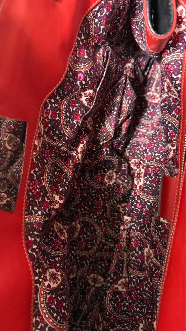 グッチ　ハンドバックグ