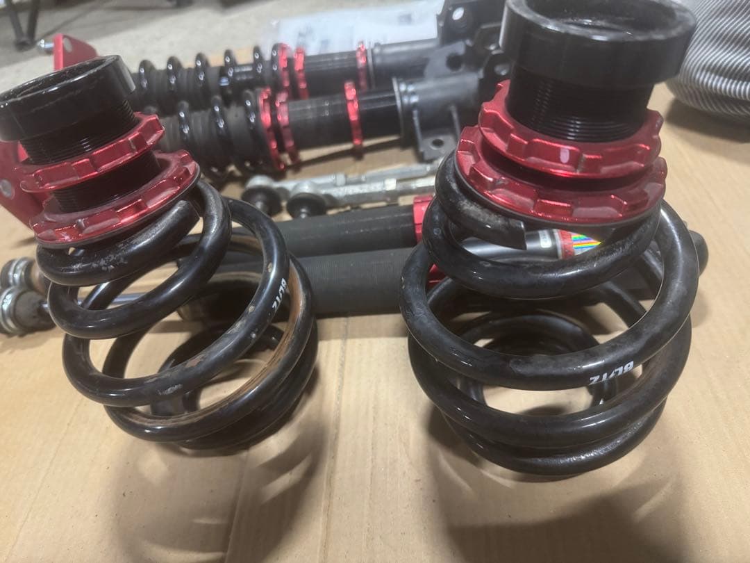 C25/C26/C27 セレナ　BLITZ車高調