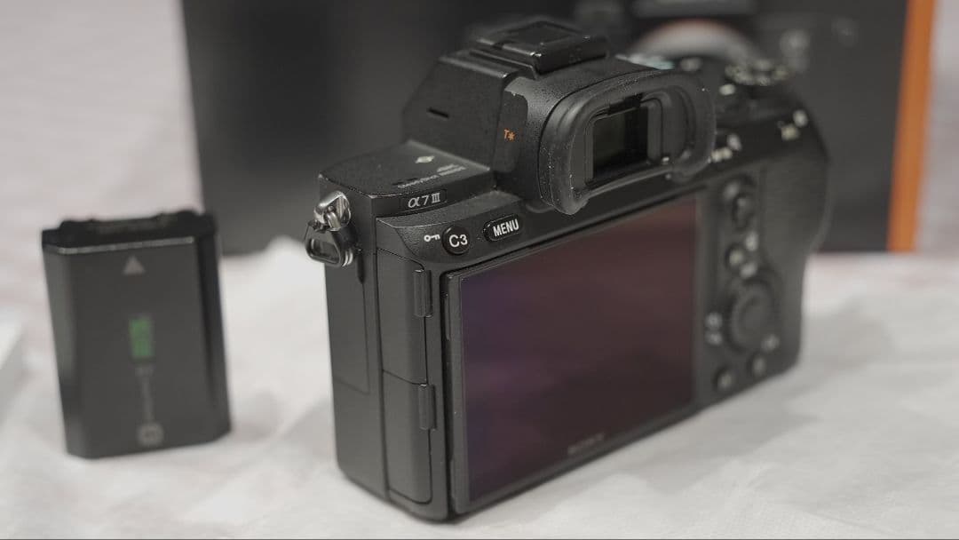 SONY α7 III ミラーレス一眼 本体　クイックリリースプレート付き